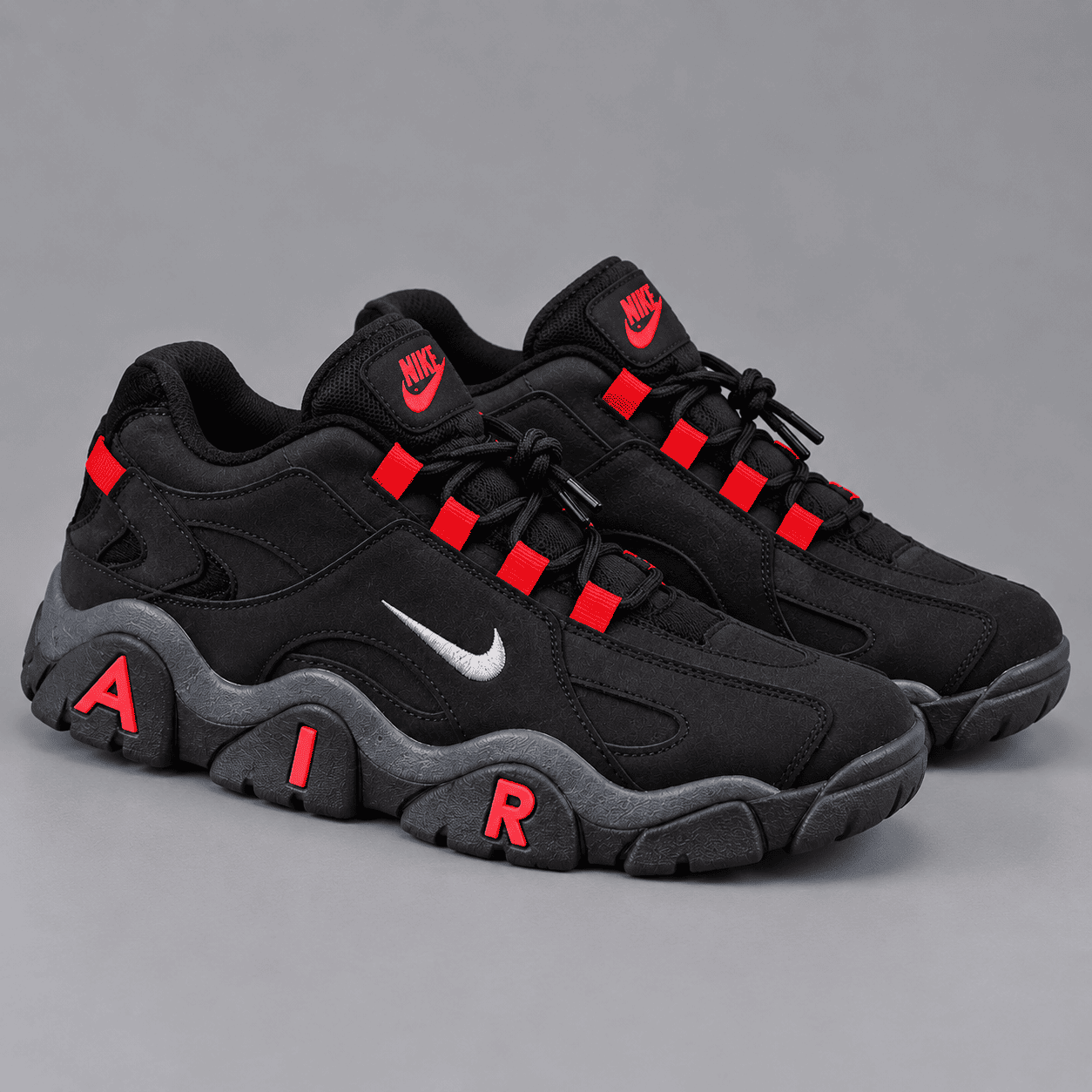 Chunky Air Sneaker - Black and Red
